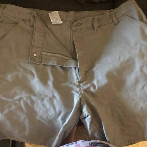 Carhart shorts - Picture 2 of 2